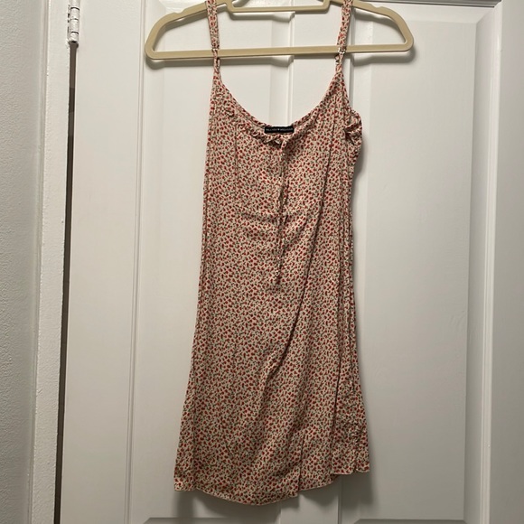 Brandy Melville Dresses Brandy Melville Floral Mini Dress Poshmark